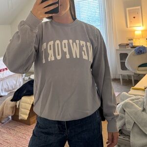 Brandy melville newport crewneck sweatshirt